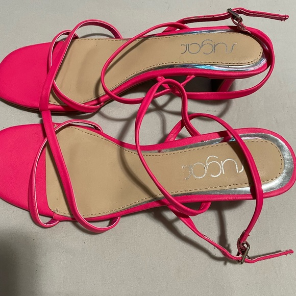 💞HOT PINK SUGAR KITTY HEELS💞 - Picture 7 of 7